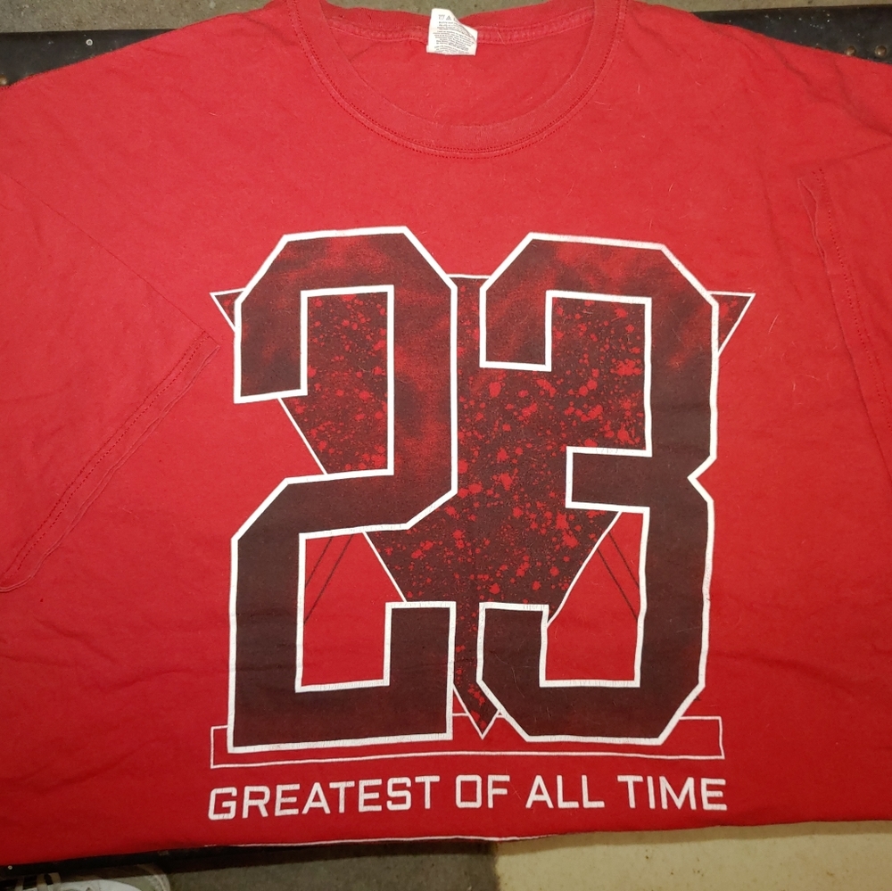 Big and Tall Men 5X t shirt